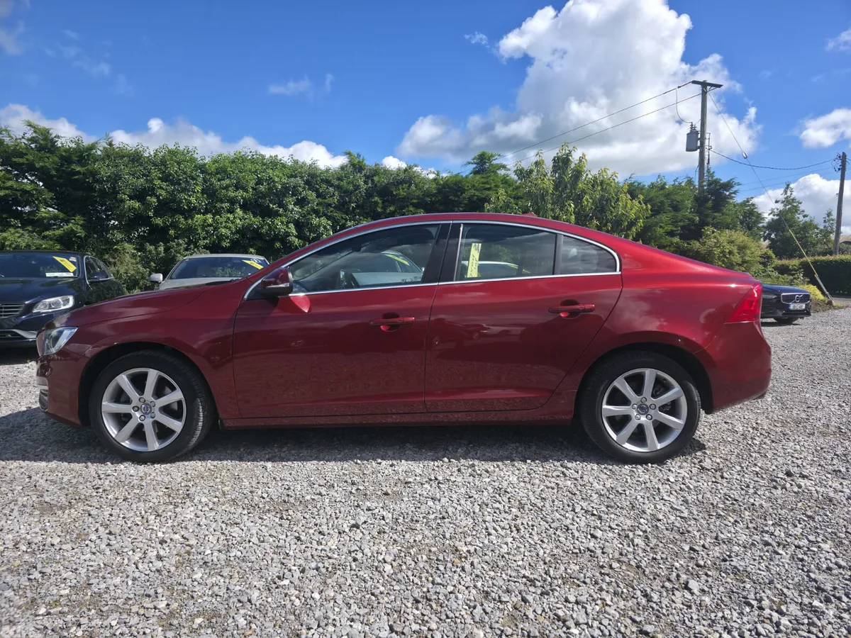 Volvo S60 Saloon, Diesel, 2017, Red