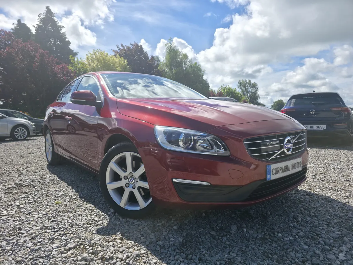 Volvo S60 Saloon, Diesel, 2017, Red
