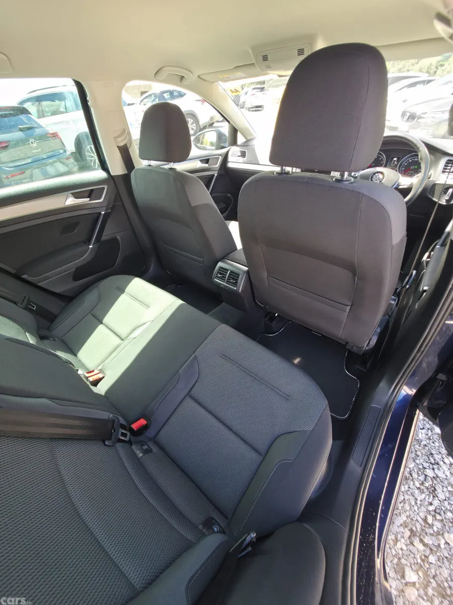 Volkswagen Golf Hatchback, Petrol, 2016, Blue