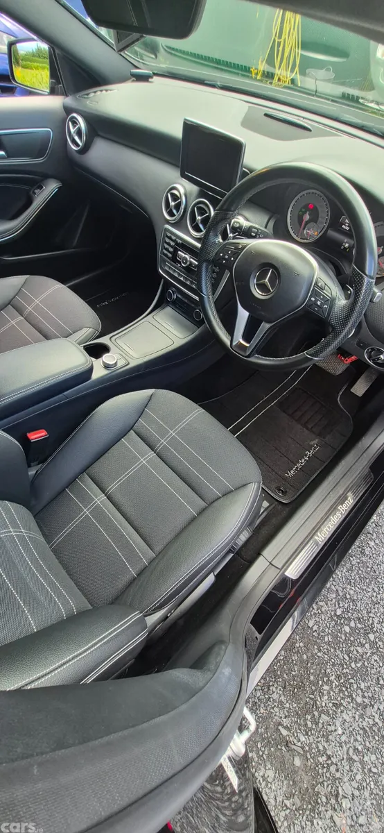 Mercedes-Benz A-Class Hatchback, Petrol, 2015, Black