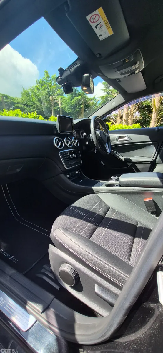 Mercedes-Benz A-Class Hatchback, Petrol, 2015, Black