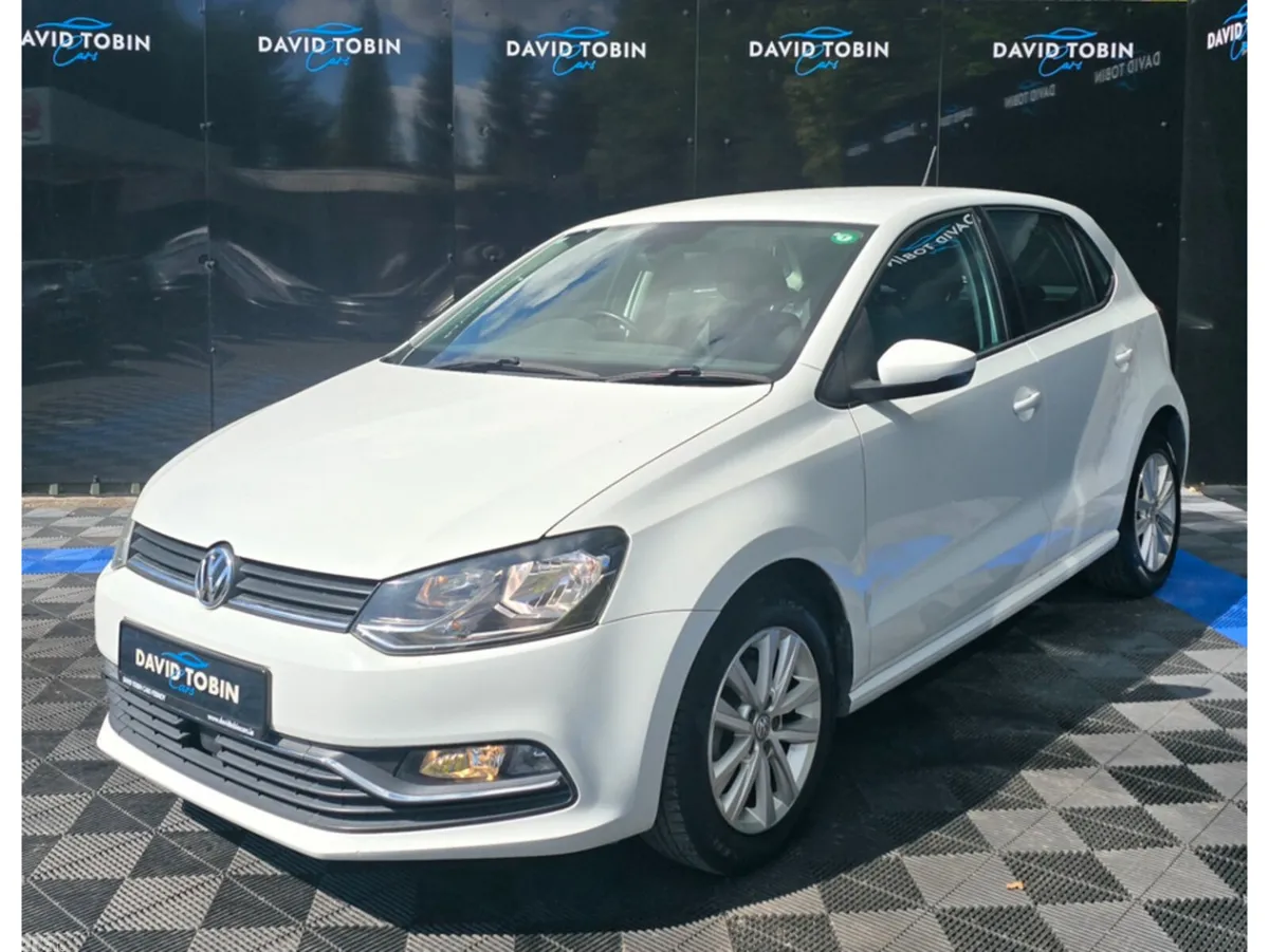 Volkswagen Polo Hatchback, Petrol, 2017, White