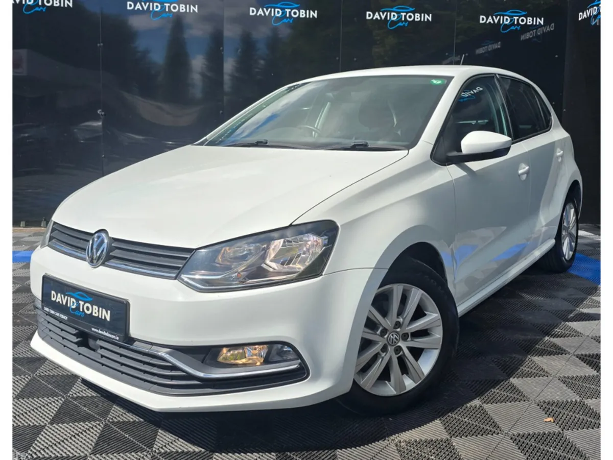 Volkswagen Polo Hatchback, Petrol, 2017, White