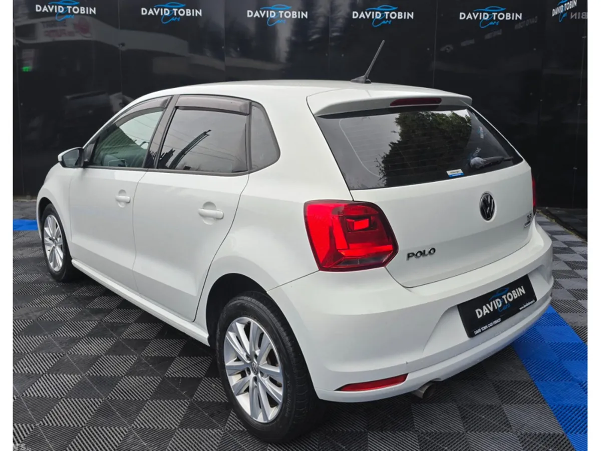 Volkswagen Polo Hatchback, Petrol, 2017, White