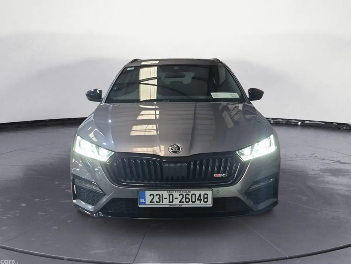 Skoda Octavia Estate, Diesel, 2023, Grey