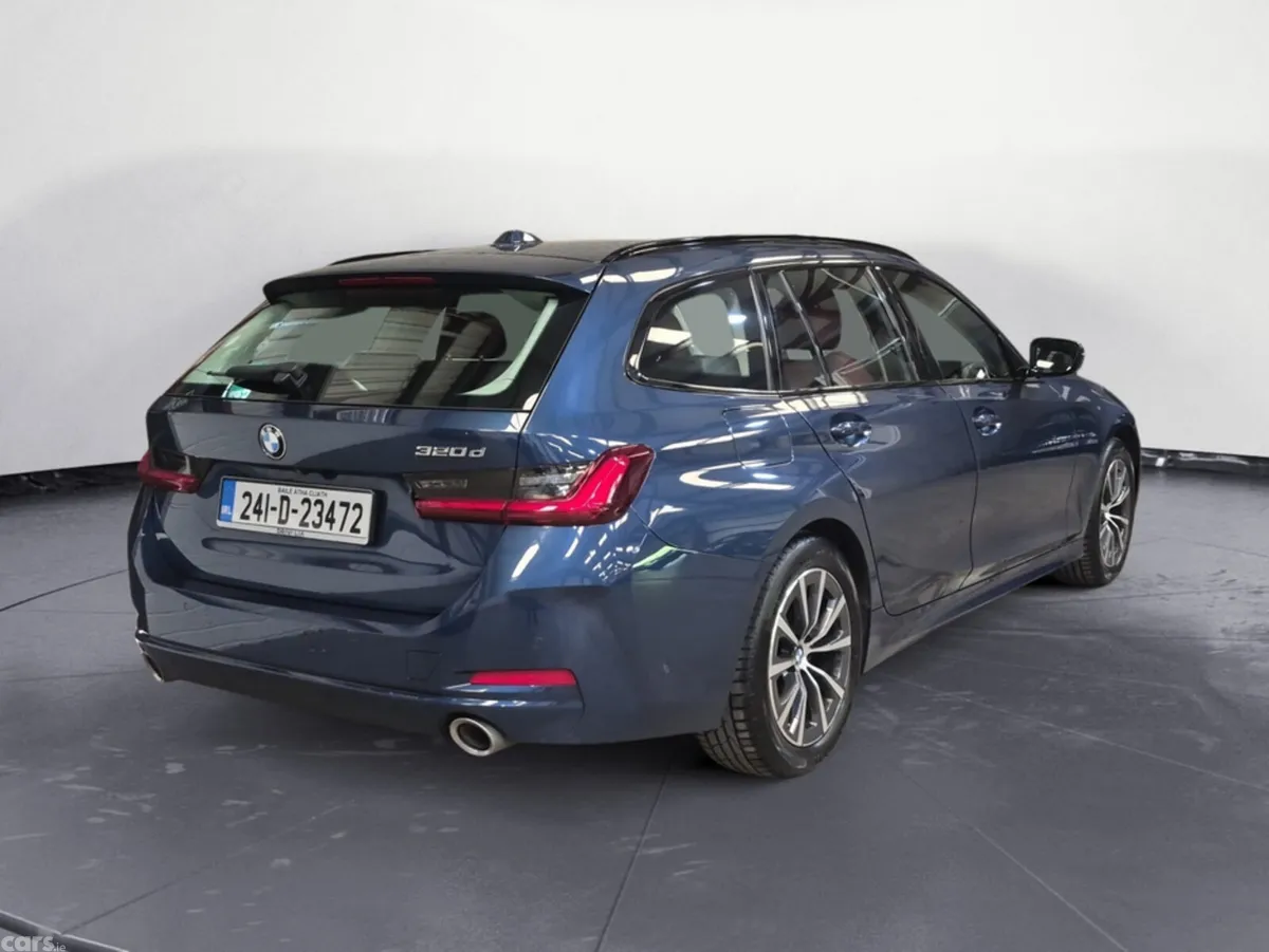 BMW 3-Series Estate, Diesel, 2024, Blue