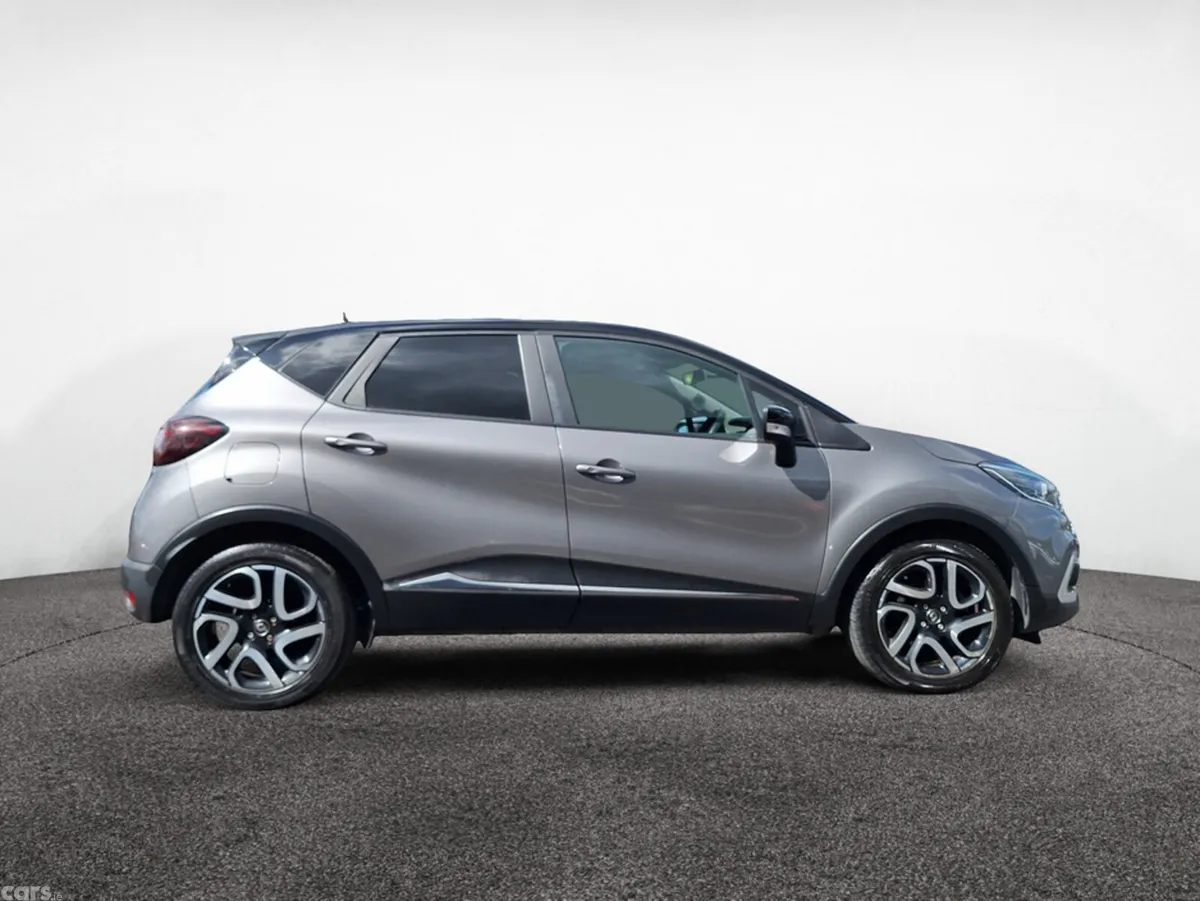 Renault Captur Hatchback, Diesel, 2019, Grey