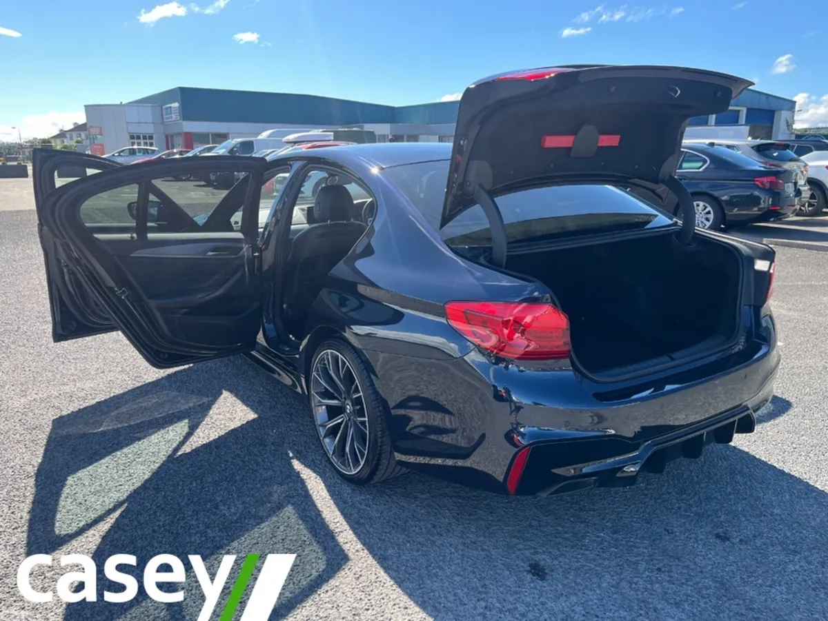 BMW 5-Series Saloon, Diesel, 2019, Black