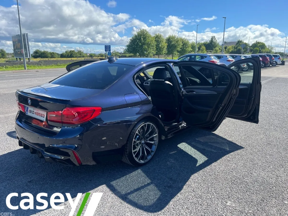 BMW 5-Series Saloon, Diesel, 2019, Black