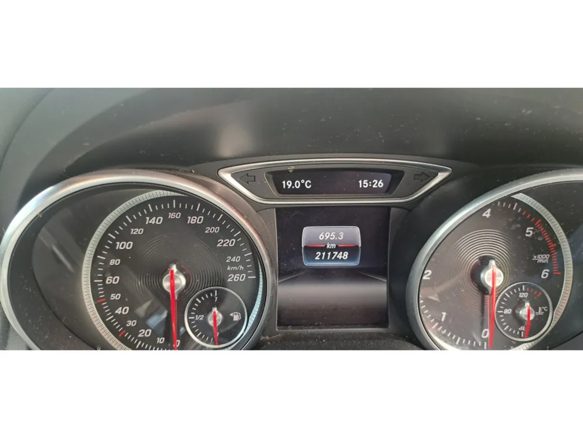 Mercedes-Benz CLA Saloon, Diesel, 2017, Red