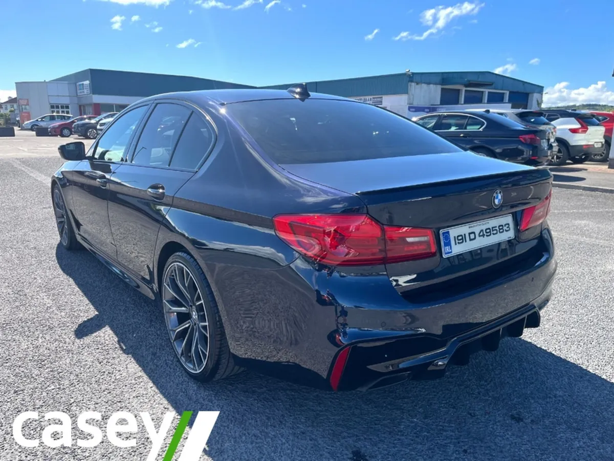 BMW 5-Series Saloon, Diesel, 2019, Black