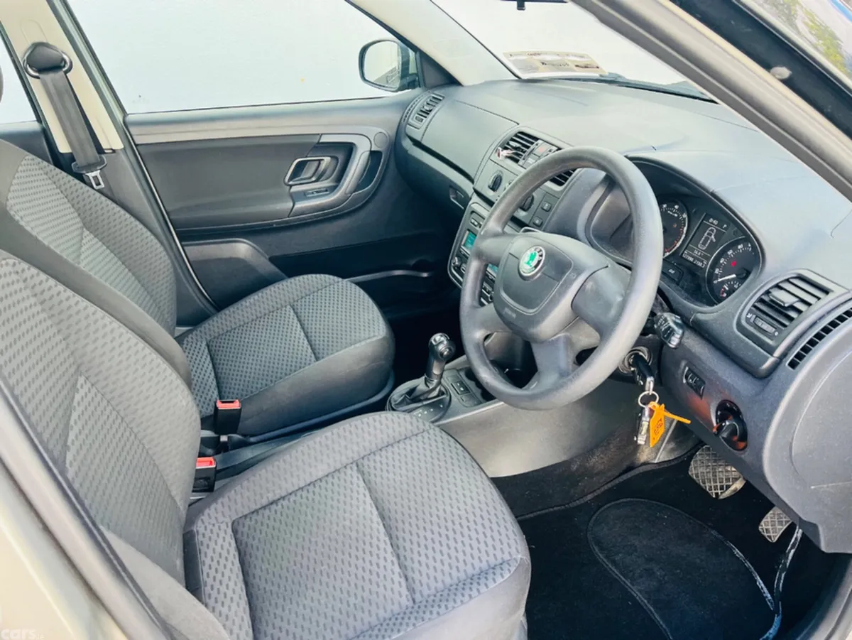 Skoda Fabia Estate, Petrol, 2013, Beige