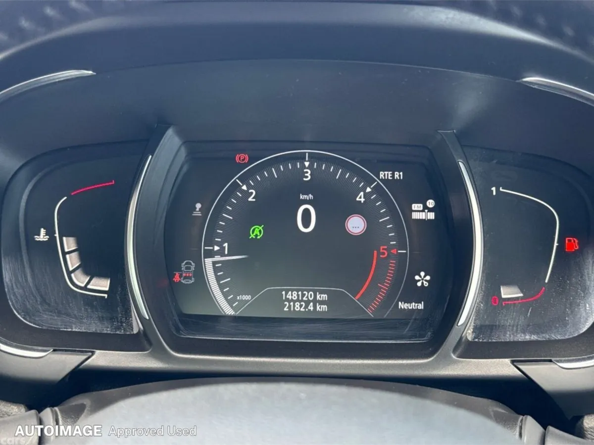 Renault Scenic MPV, Diesel, 2017, Red