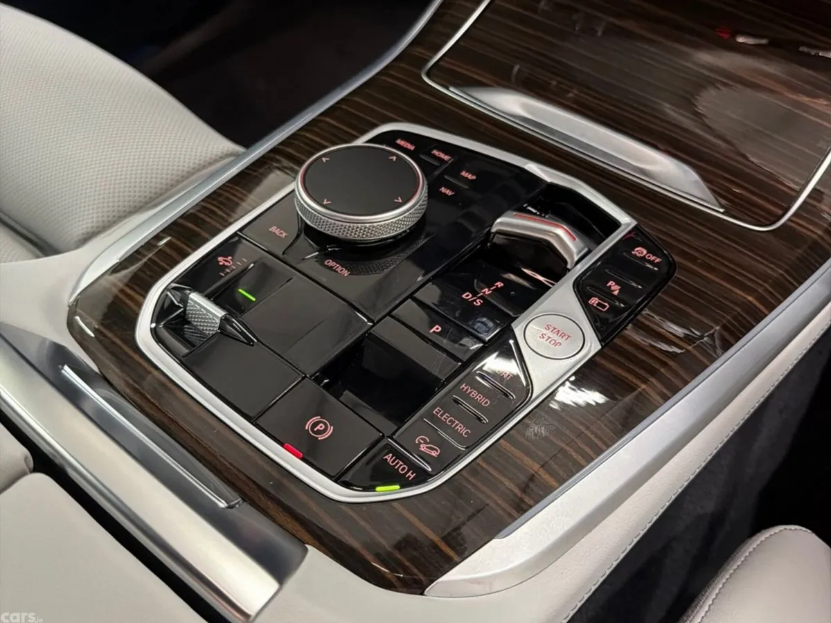 BMW X5 SUV, Petrol Plug-in Hybrid, 2026, Black