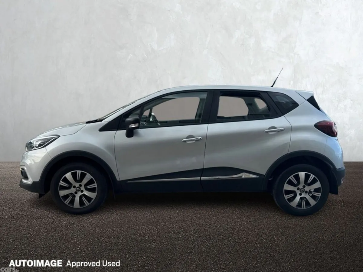 Renault Captur Hatchback, Petrol, 2019, Grey