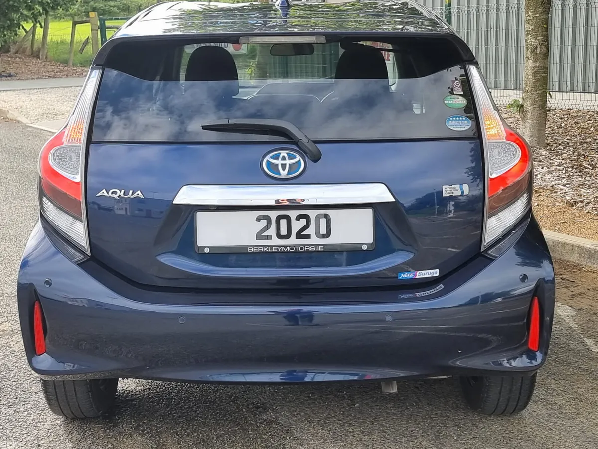 Toyota Aqua Hatchback, Petrol Hybrid, 2020, Blue