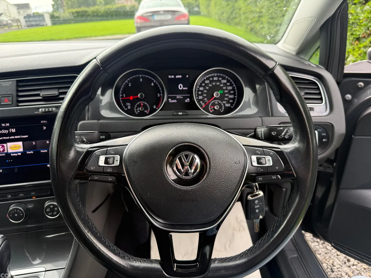 Volkswagen Golf Hatchback, Diesel, 2018, Grey