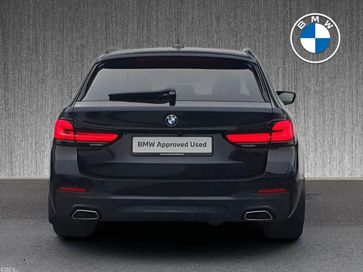 BMW 5-Series Estate, Diesel, 2023, Black