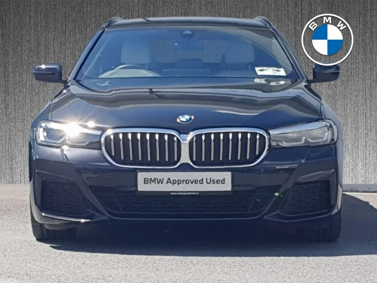 BMW 5-Series Estate, Diesel, 2023, Black