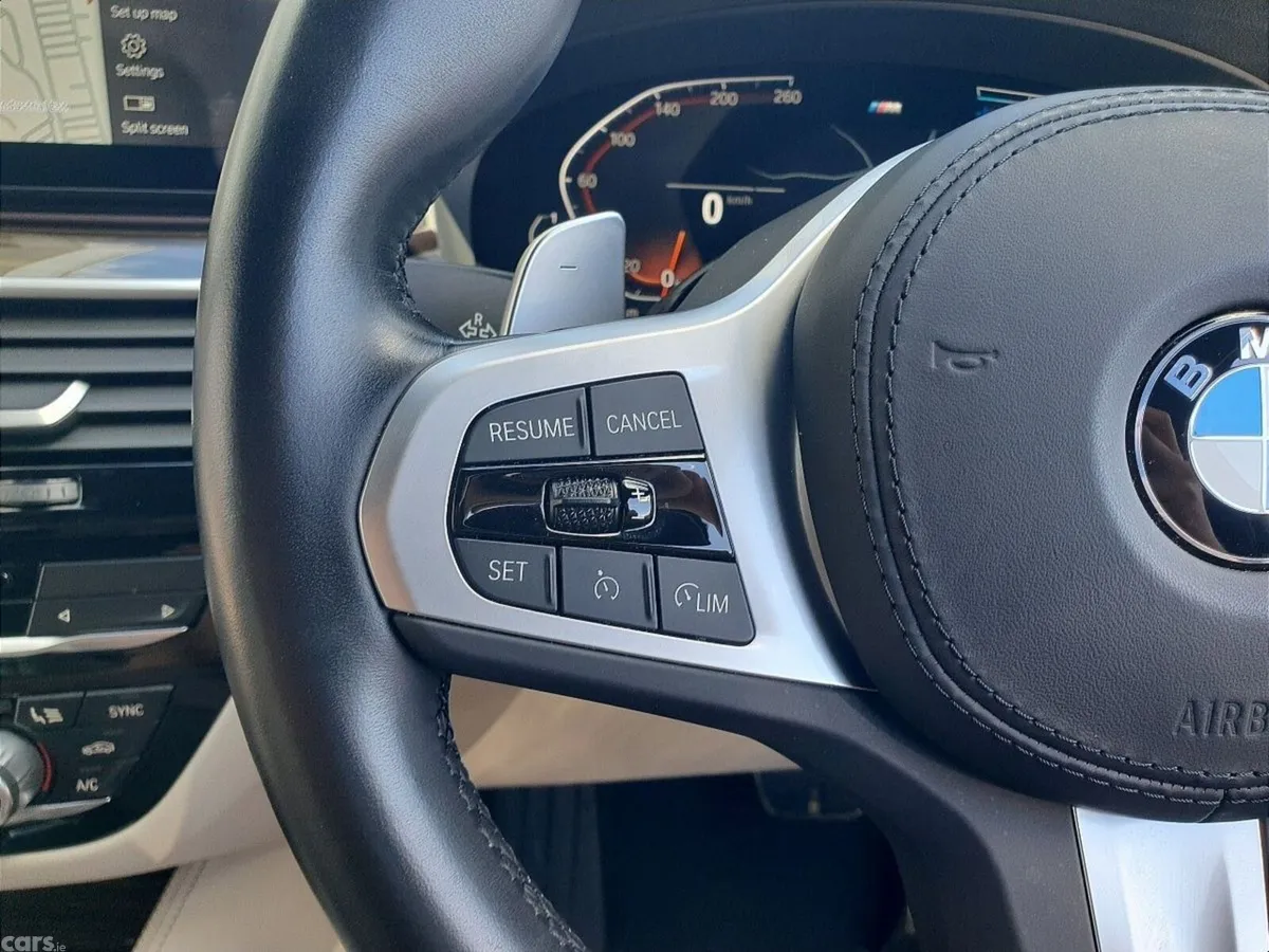 BMW 5-Series Estate, Diesel, 2023, Black