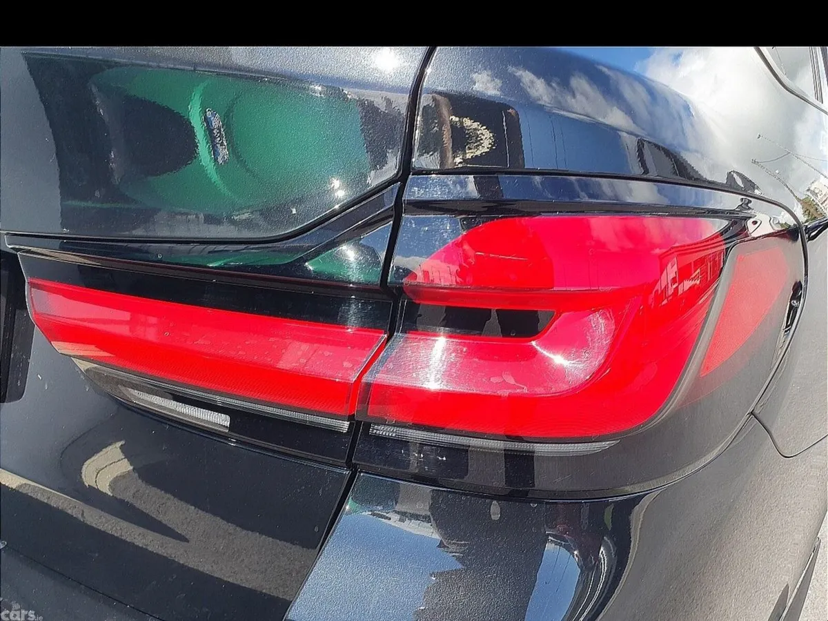 BMW 5-Series Estate, Diesel, 2023, Black