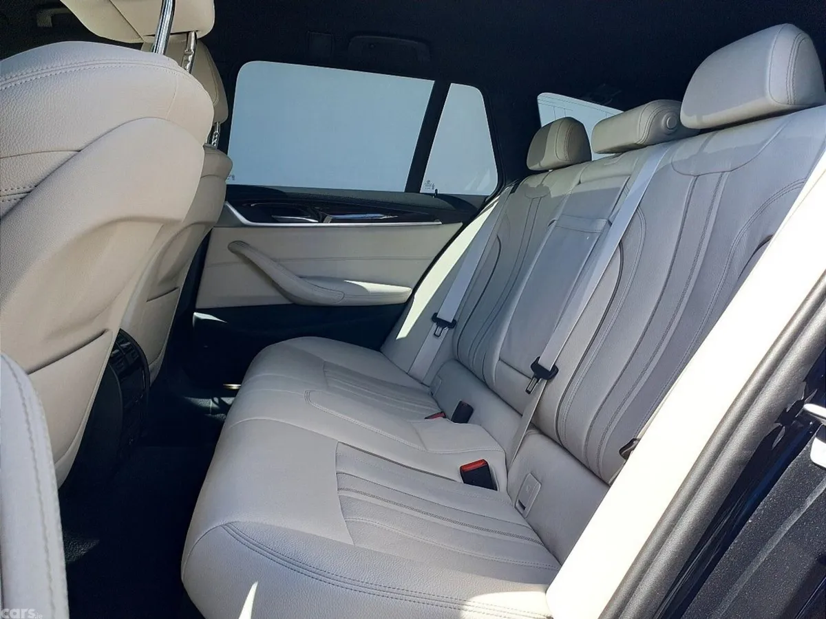 BMW 5-Series Estate, Diesel, 2023, Black