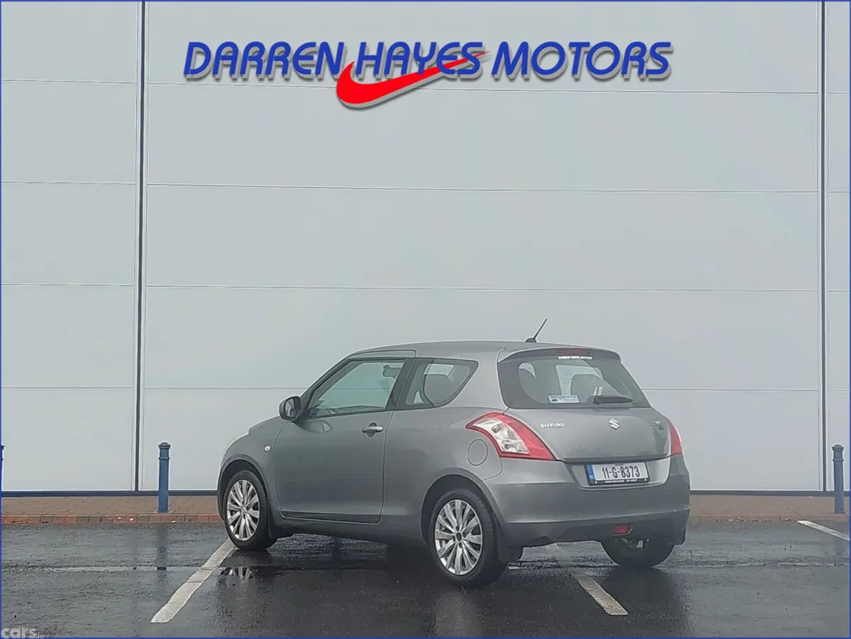 Suzuki Swift Hatchback, Petrol, 2011, Grey