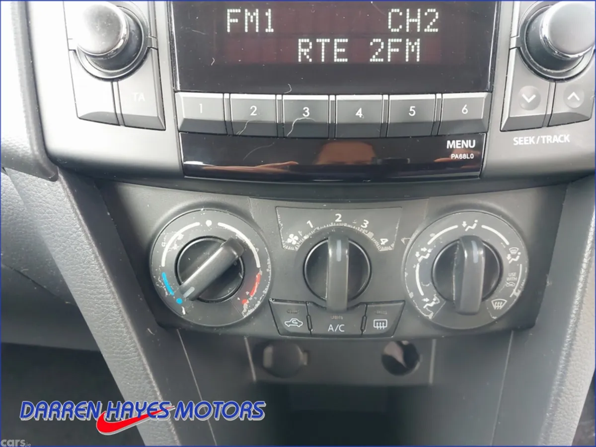 Suzuki Swift Hatchback, Petrol, 2011, Grey