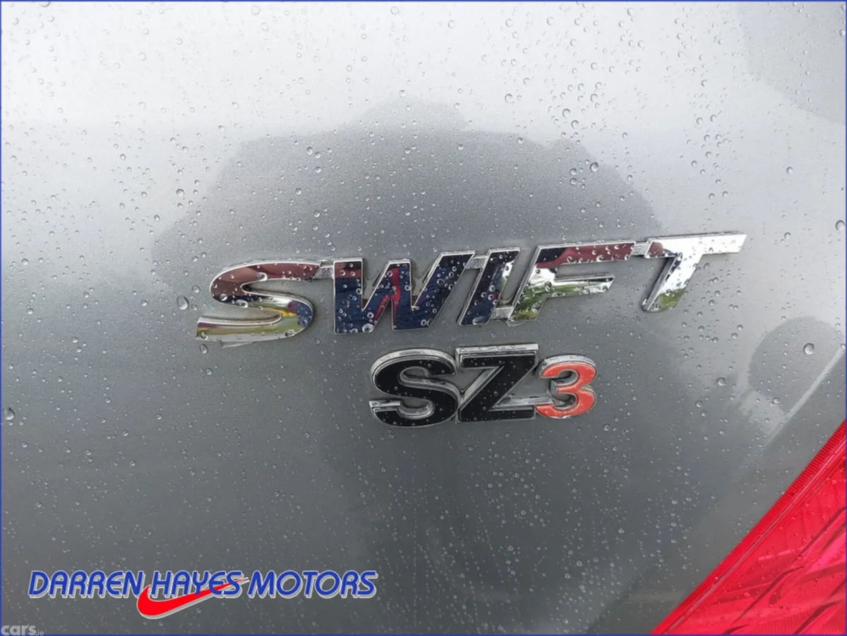 Suzuki Swift Hatchback, Petrol, 2011, Grey