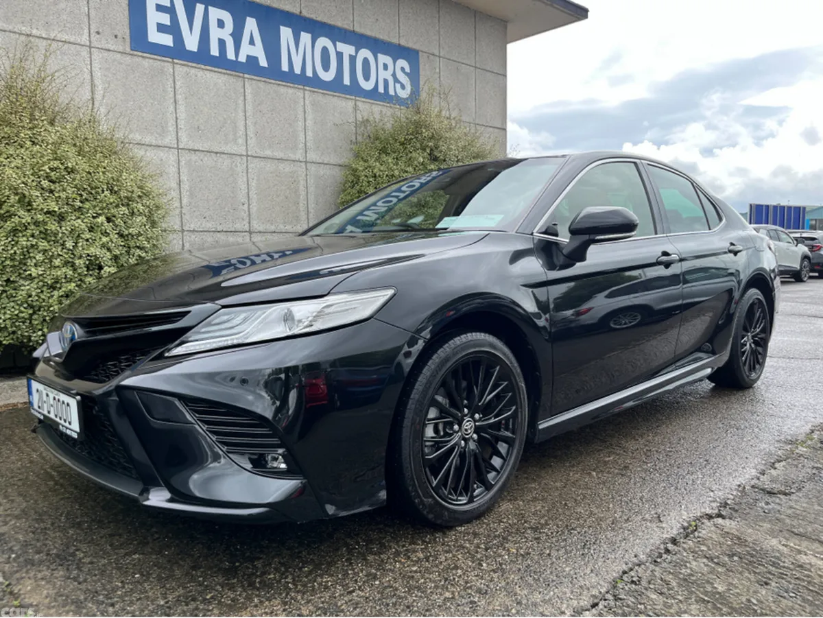 Toyota Camry Saloon, Petrol Hybrid, 2021, Black