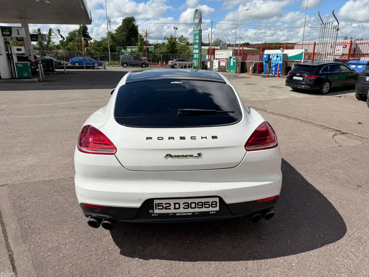 Porsche Panamera Hatchback, Petrol Plug-in Hybrid, 2015, White