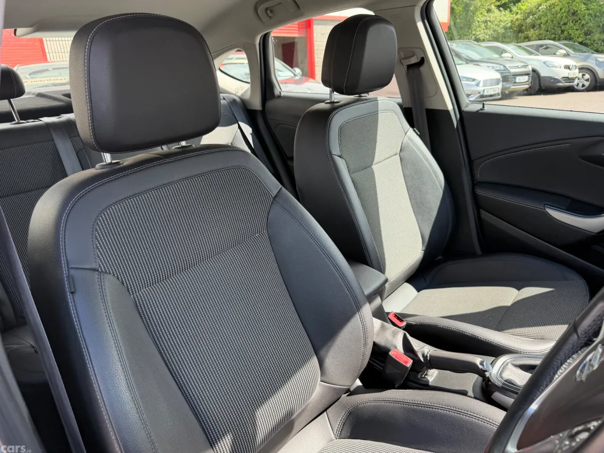 Opel Astra Saloon, Diesel, 2014, Blue