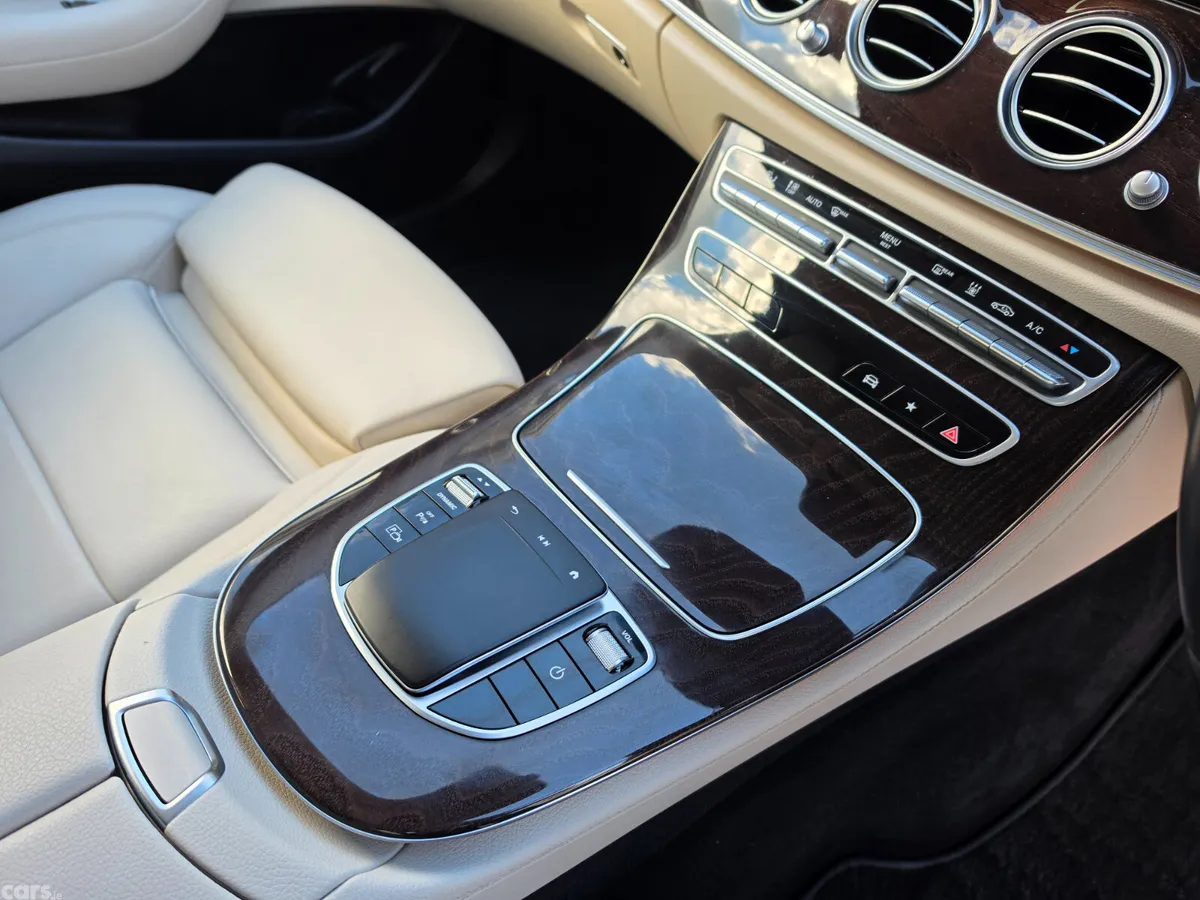 Mercedes-Benz E-Class Saloon, Petrol Plug-in Hybrid, 2022, Black