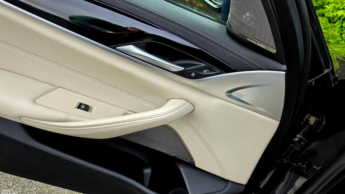 BMW 5-Series Saloon, Petrol Plug-in Hybrid, 2020, Grey