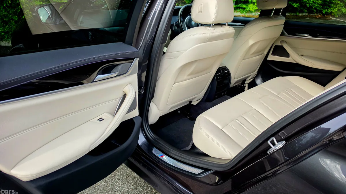 BMW 5-Series Saloon, Petrol Plug-in Hybrid, 2020, Grey