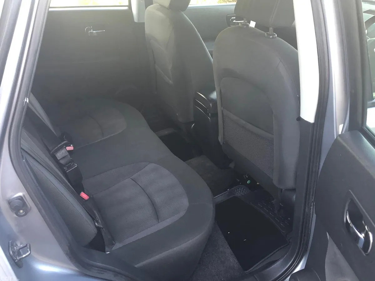 Nissan Qashqai Hatchback, Diesel, 2010, Blue