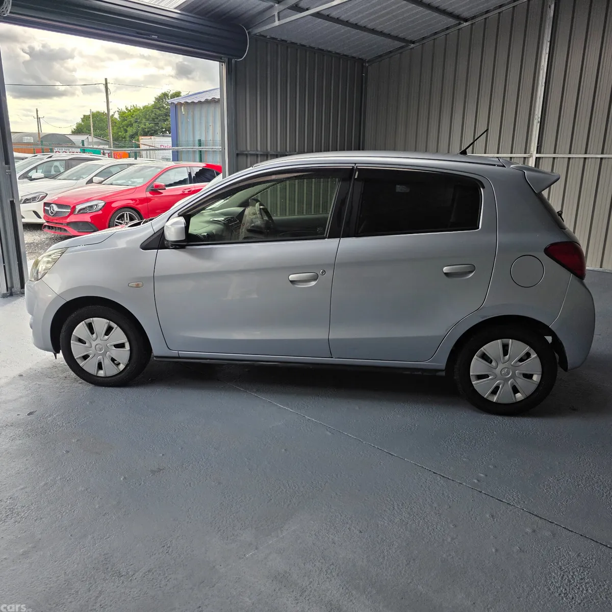 Mitsubishi Mirage Hatchback, Petrol, 2015, Silver