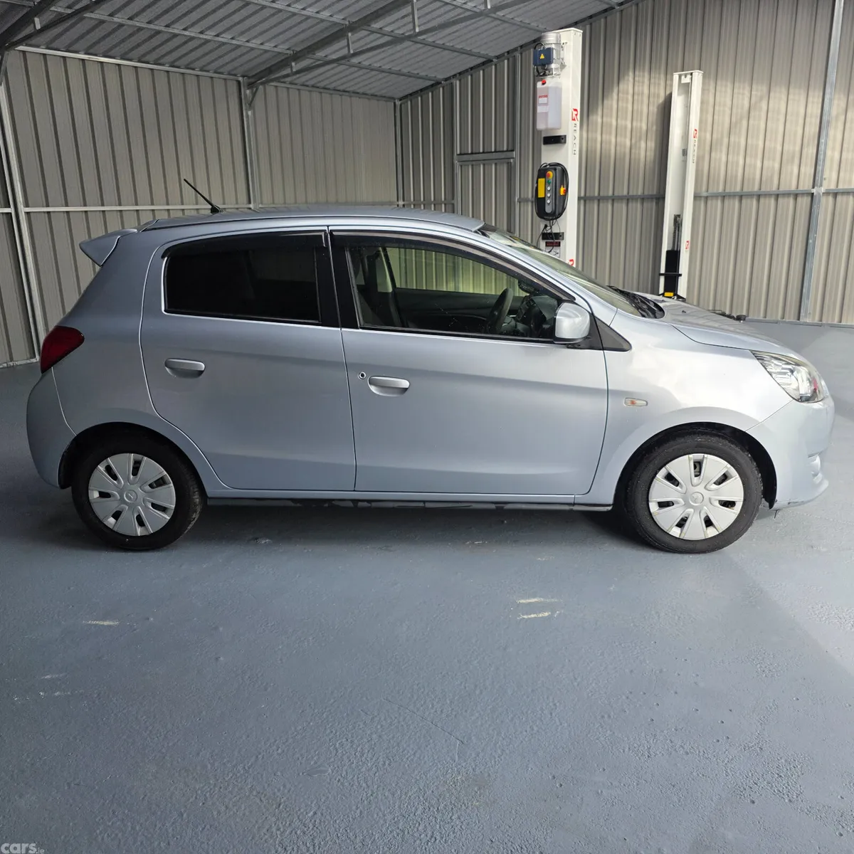 Mitsubishi Mirage Hatchback, Petrol, 2015, Silver