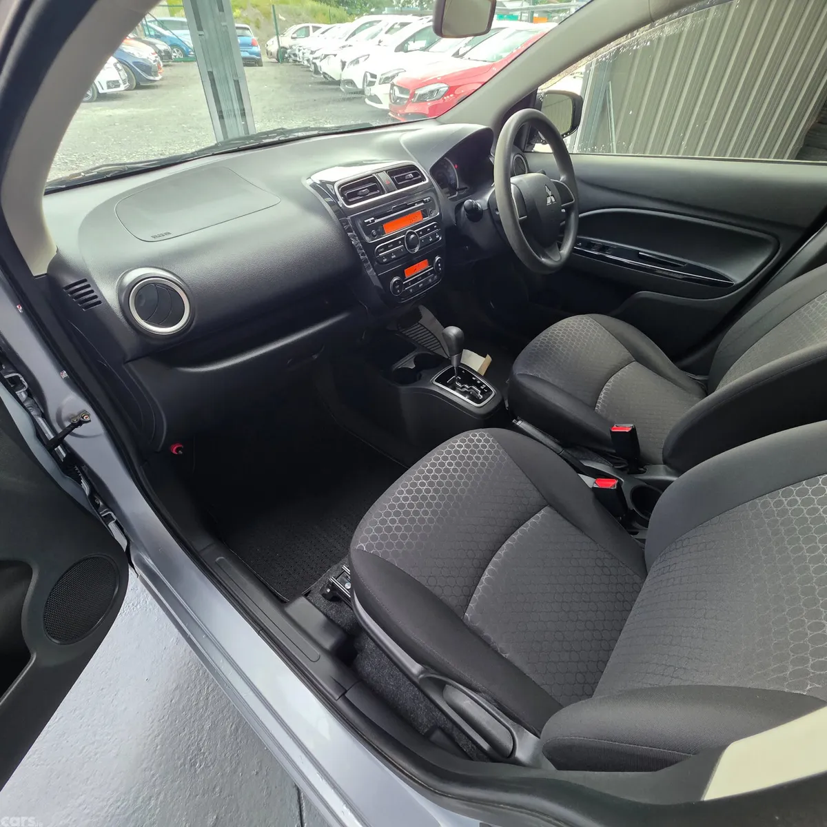 Mitsubishi Mirage Hatchback, Petrol, 2015, Silver