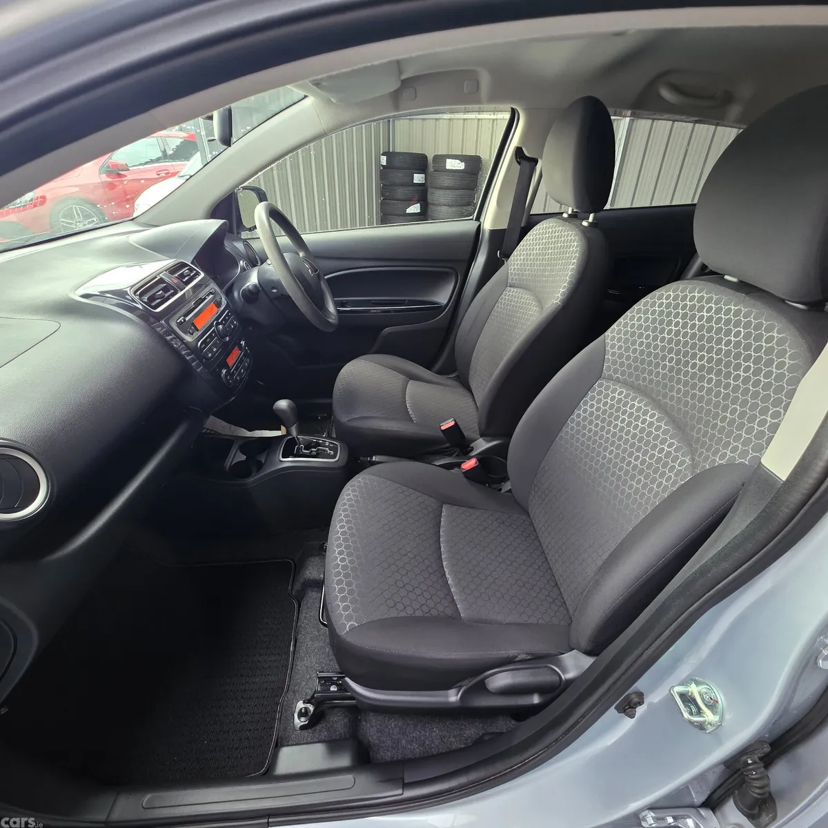 Mitsubishi Mirage Hatchback, Petrol, 2015, Silver