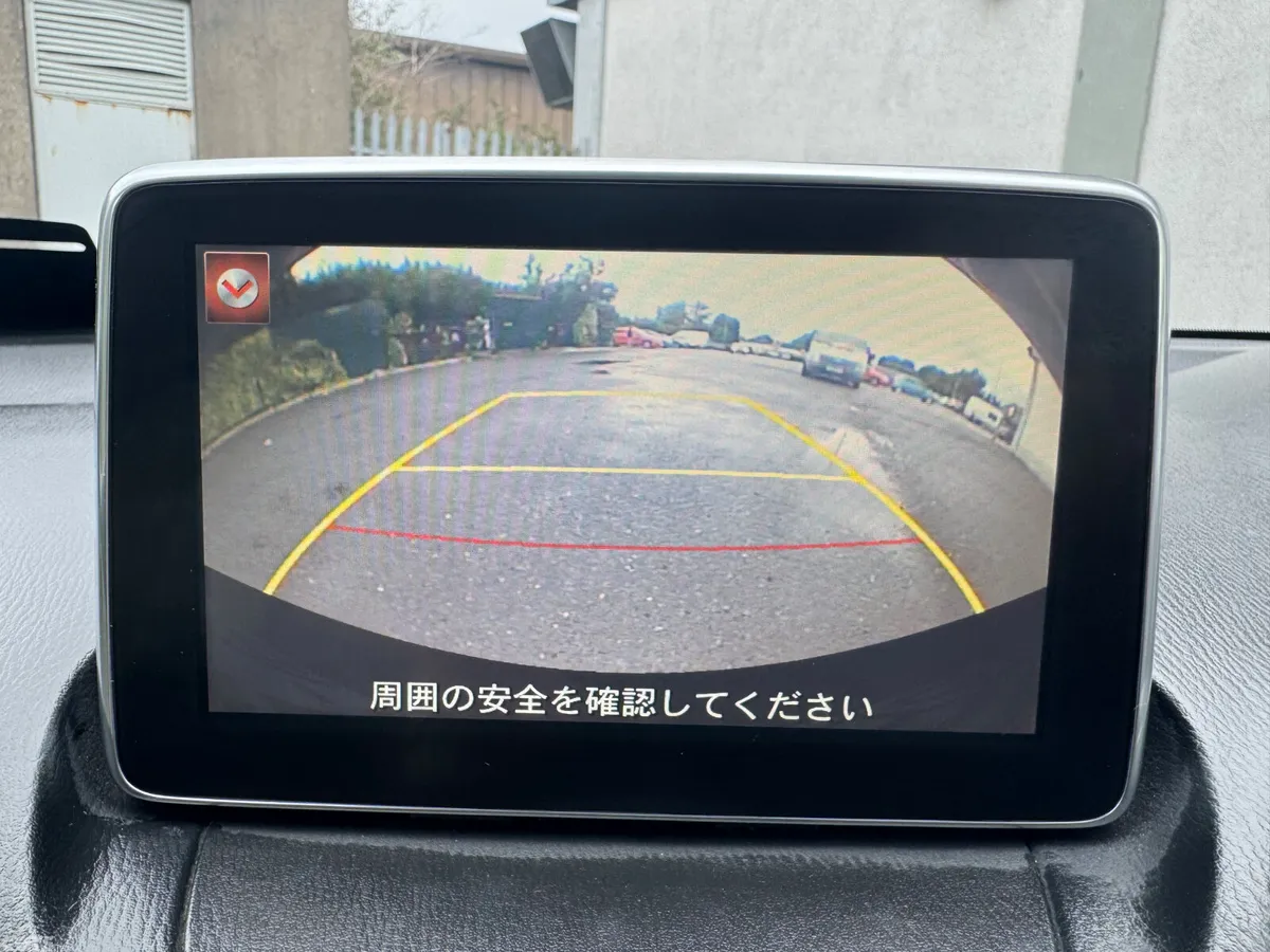 Mazda Demio MPV, Diesel, 2015, Red