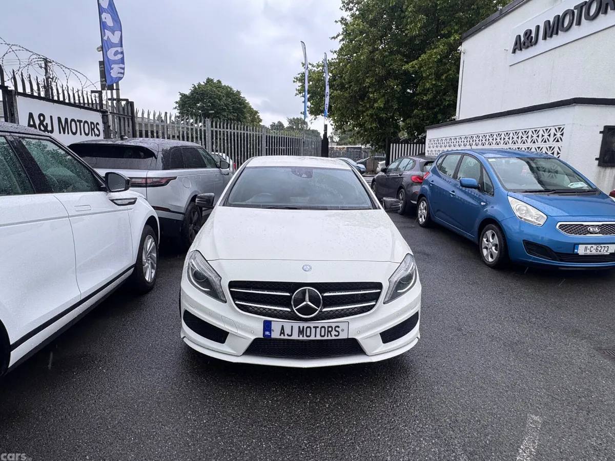 Mercedes-Benz A-Class Hatchback, Petrol, 2015, White