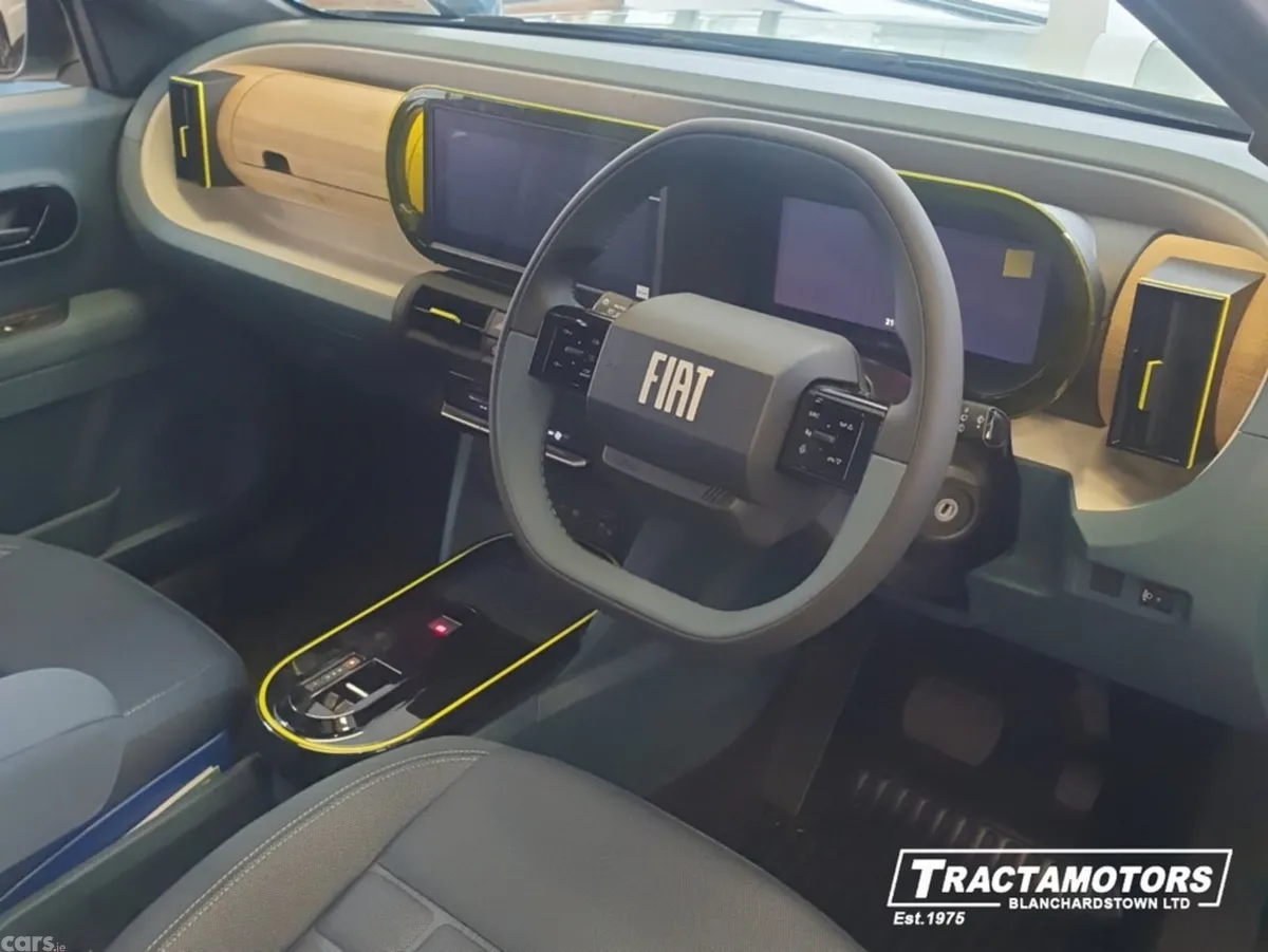 Fiat Grande Panda Hatchback, Electric, 2026, Green