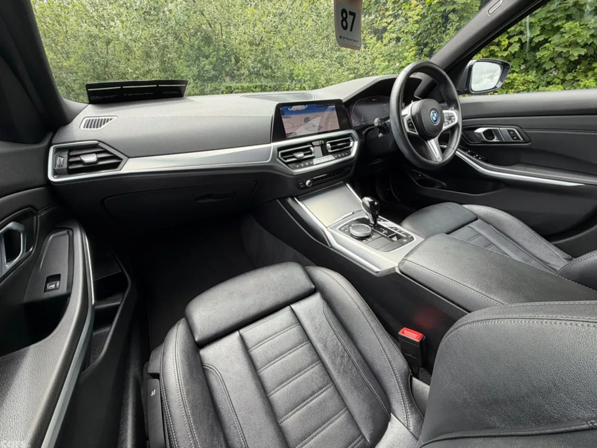 BMW 3-Series Saloon, Petrol Plug-in Hybrid, 2021, Grey