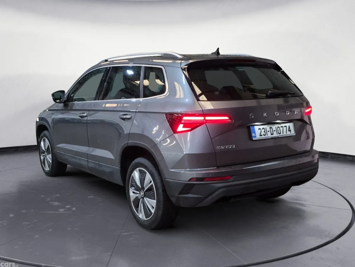 Skoda Karoq SUV, Diesel, 2023, Grey