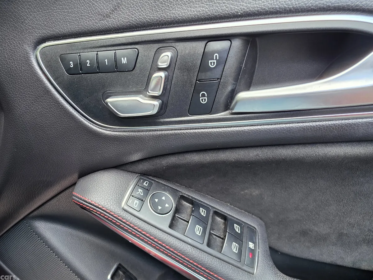 Mercedes-Benz CLA Saloon, Petrol, 2019, Red