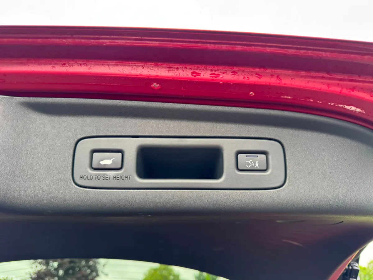 Honda ZR-V SUV, Petrol Hybrid, 2025, Red