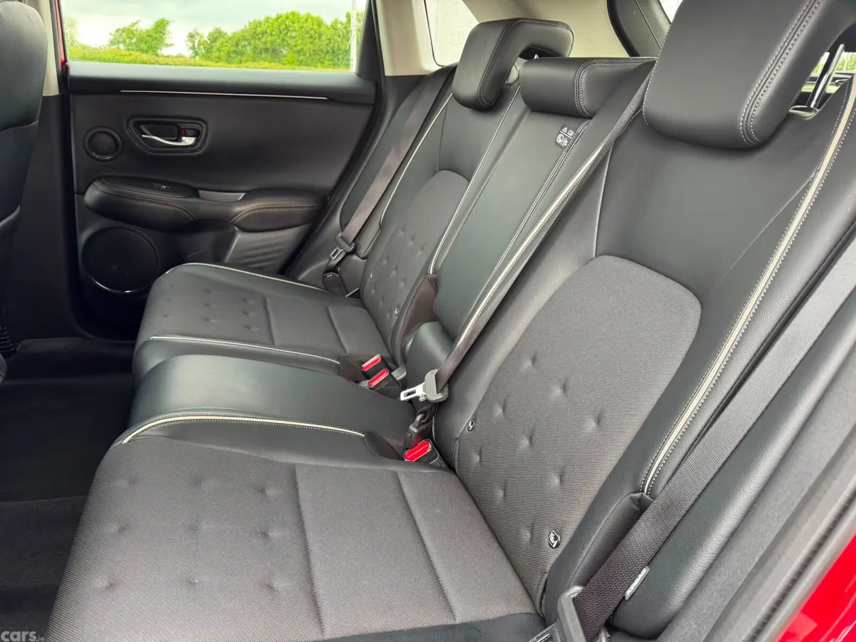 Honda ZR-V SUV, Petrol Hybrid, 2025, Red