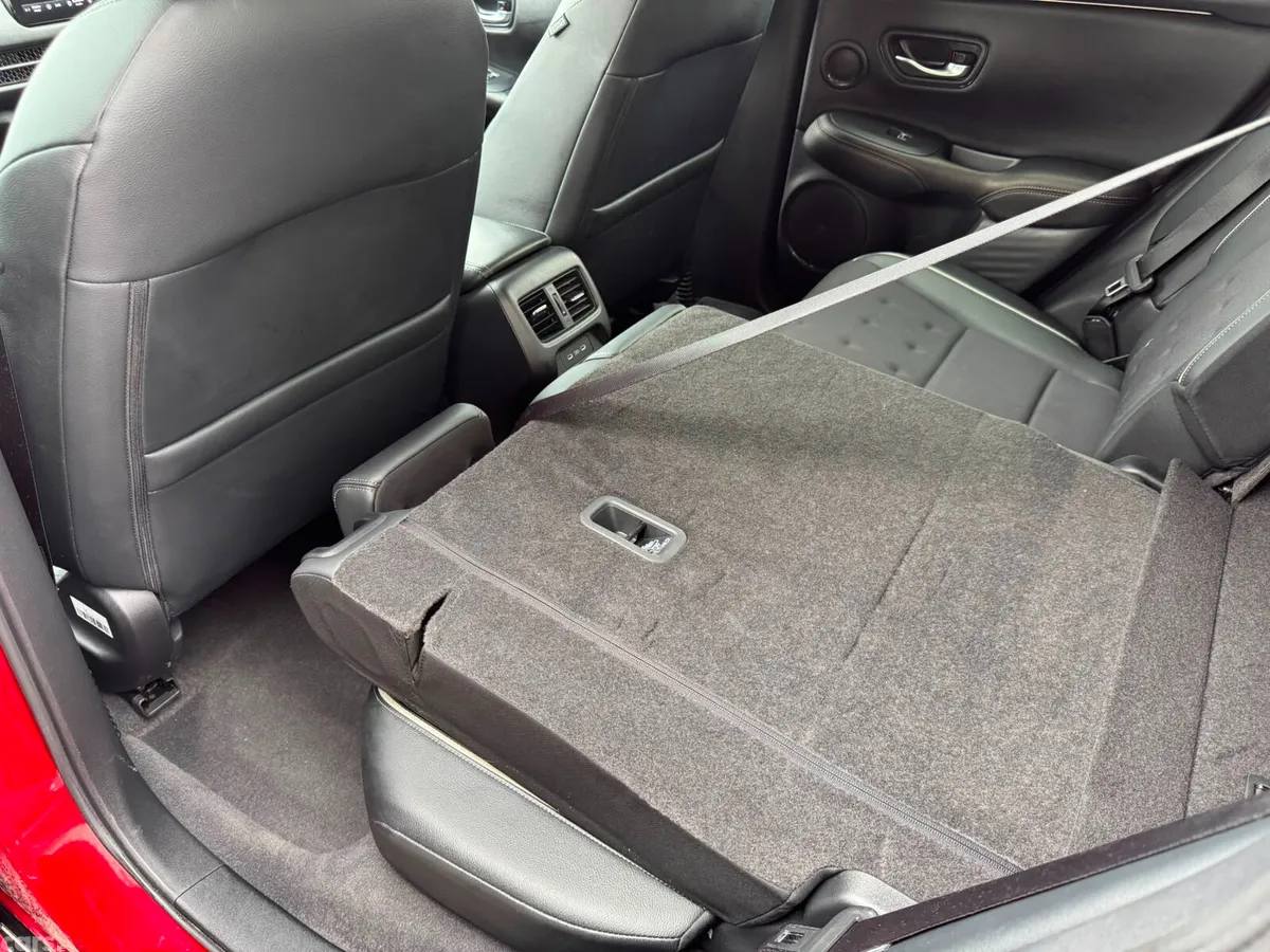 Honda ZR-V SUV, Petrol Hybrid, 2025, Red