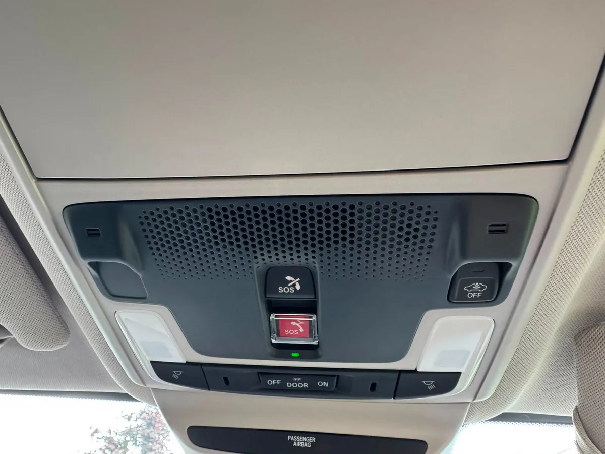 Honda ZR-V SUV, Petrol Hybrid, 2025, Red